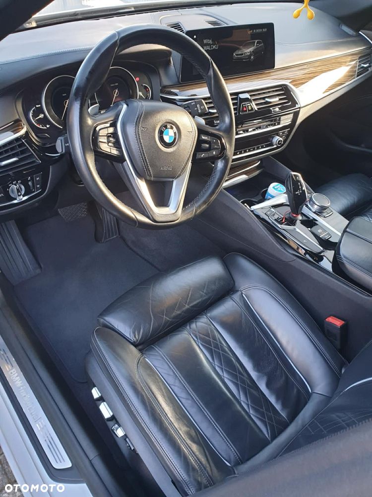 BMW Seria 5 520d - 10