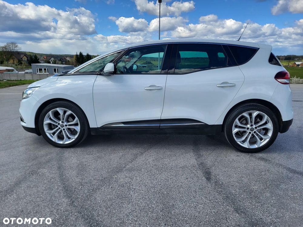 Renault Scenic - 1