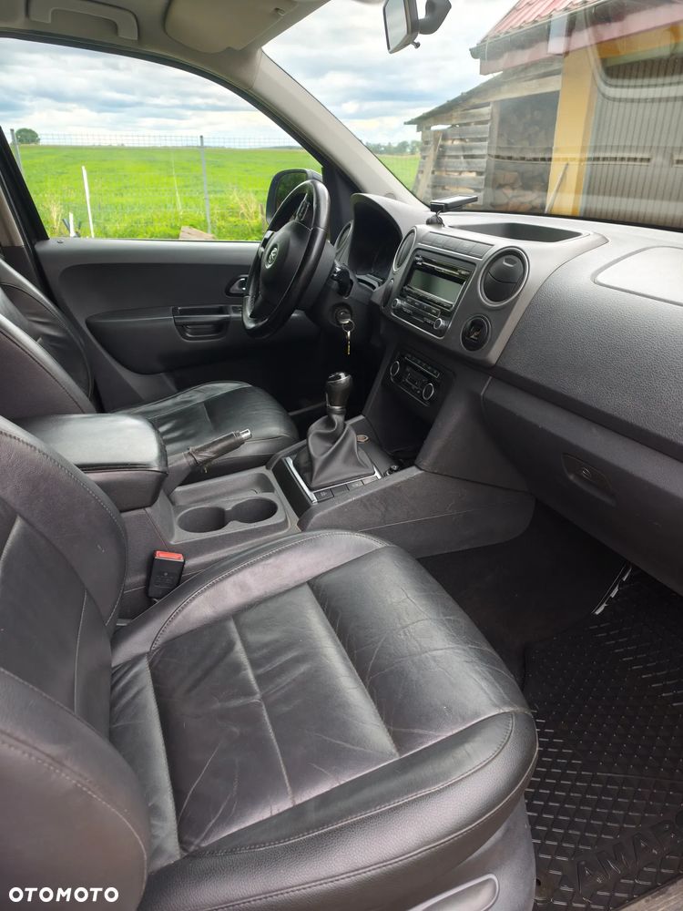Volkswagen Amarok Double Cab 2.0 BiTDi Trendline - 12