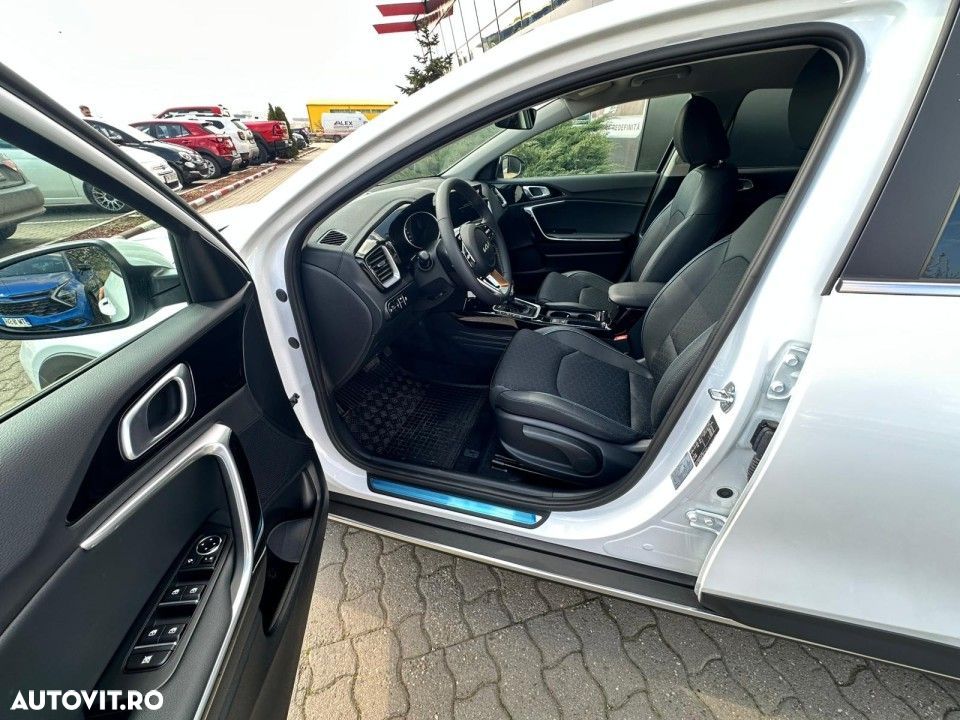 Kia XCeed - 6