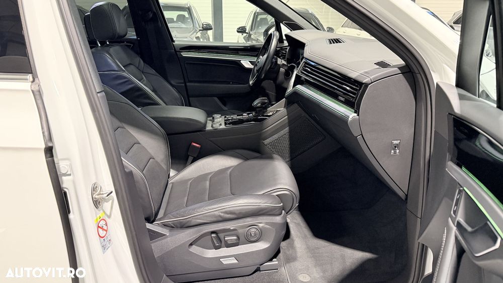 Volkswagen Touareg - 7