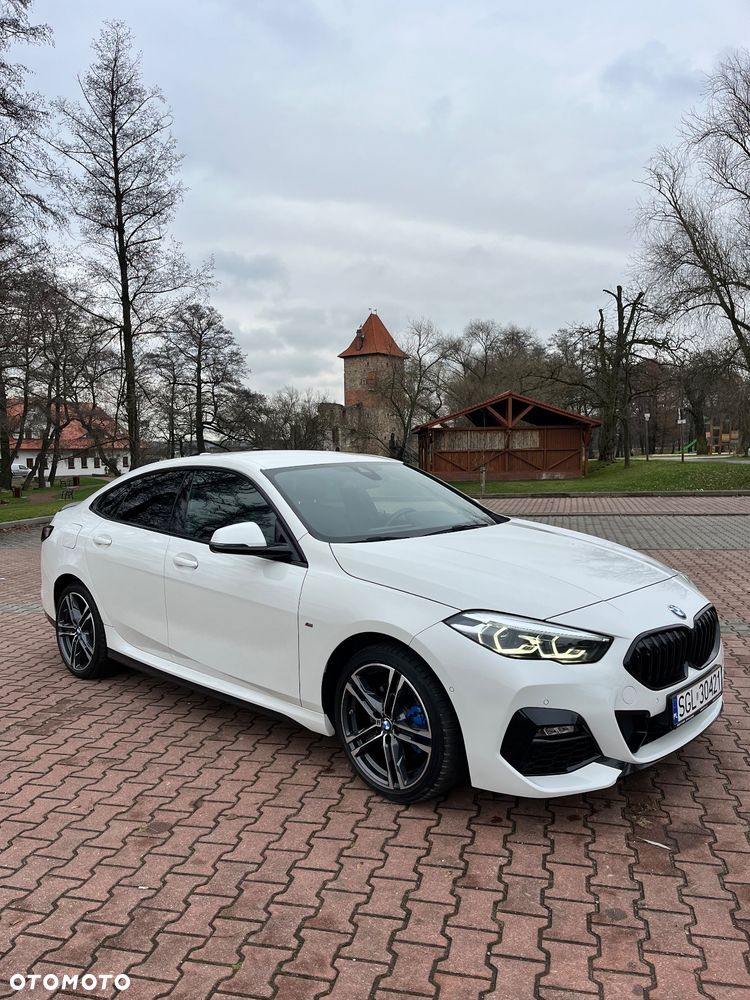 BMW Seria 2 218d - 5