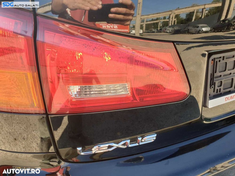 Stop Lampa Tripla Stanga de pe Capota Portbagaj Lexus XE20 IS IS220 2005 - 2013 [C0566] - 1