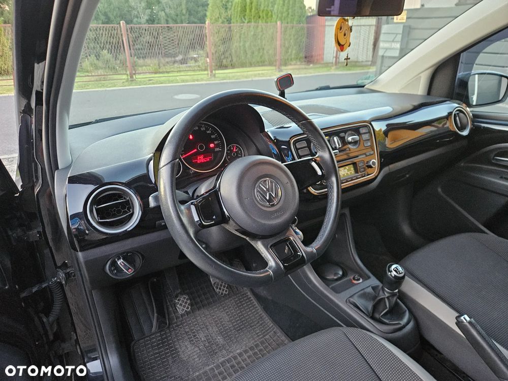 Volkswagen up! 1.0 black - 20