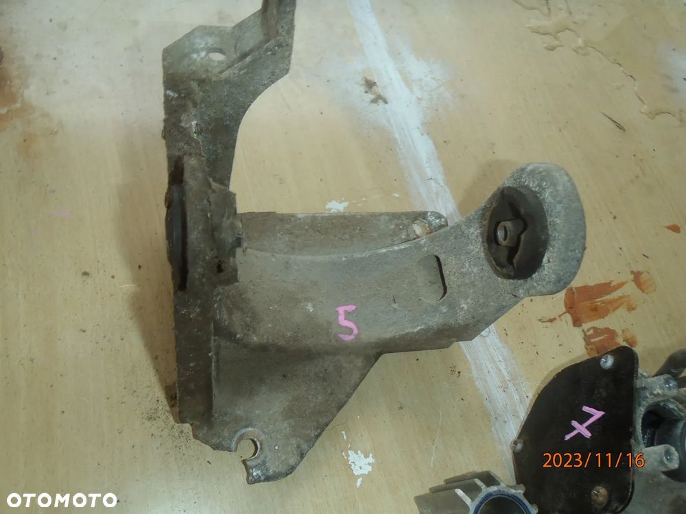 kompresor pompka zawieszenie silniczek  mocowanie tłok głowica zawór czujnik przewód wiązka kostka zbiorniczek range rover sport l320 discovery - 25