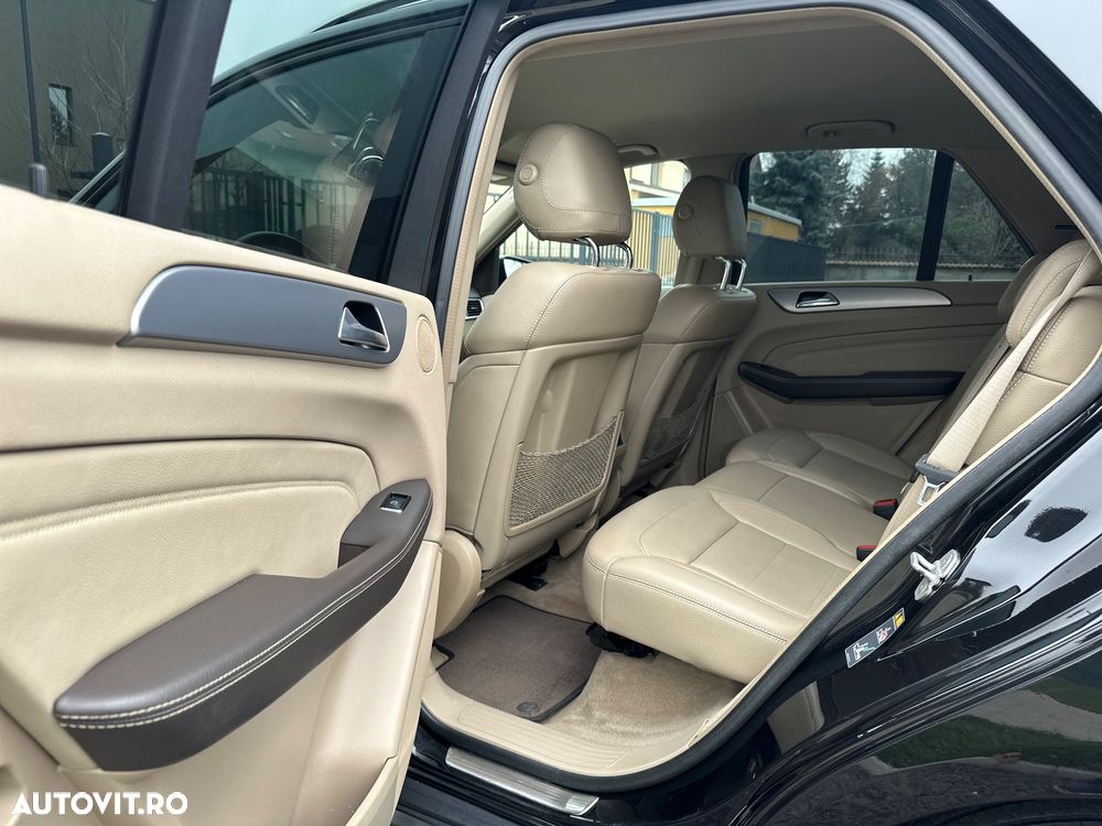 Mercedes-Benz ML - 9