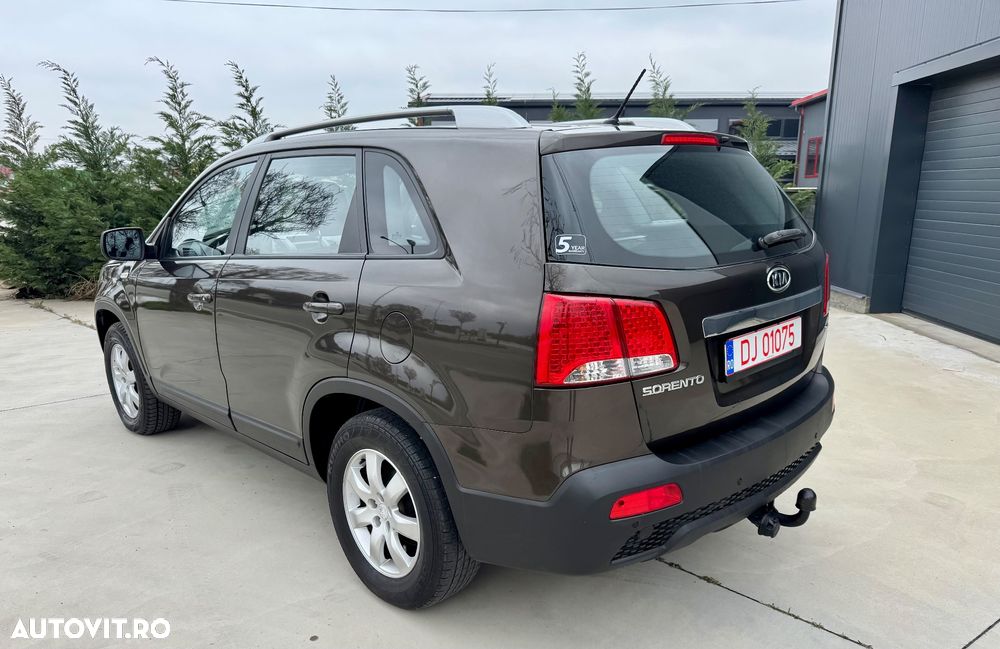 Kia Sorento 2.2 CRDi Attract - 4