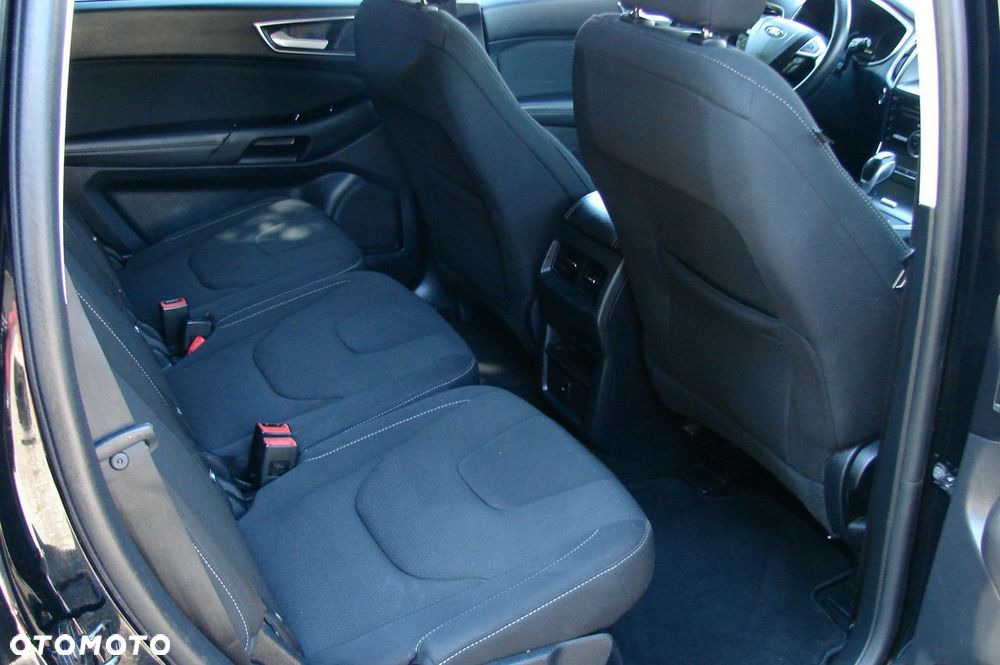 Ford S-Max - 10