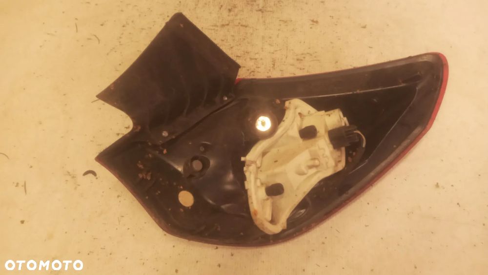 * LAMPA TYLNA LEWA TYŁ LEWO OPEL ASTRA J HB - 3