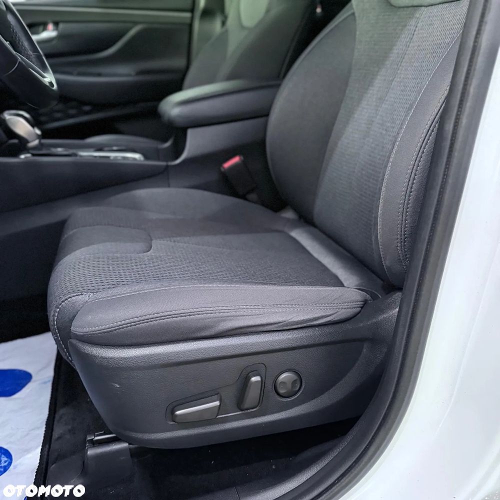 Hyundai Santa Fe - 17