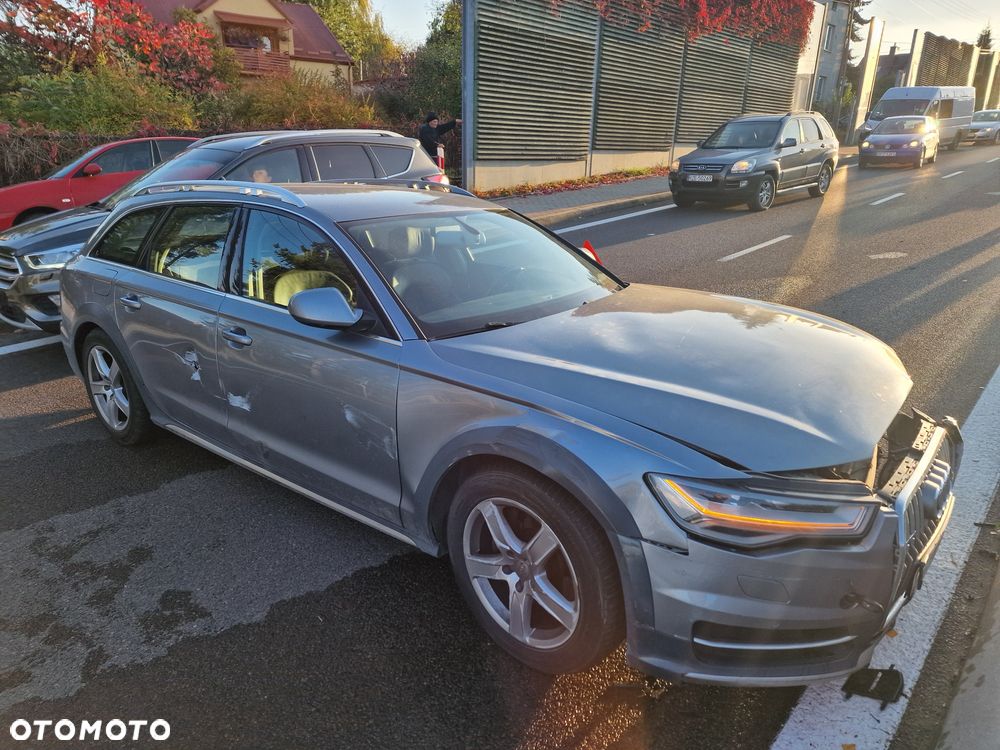 Audi A6 Allroad - 1