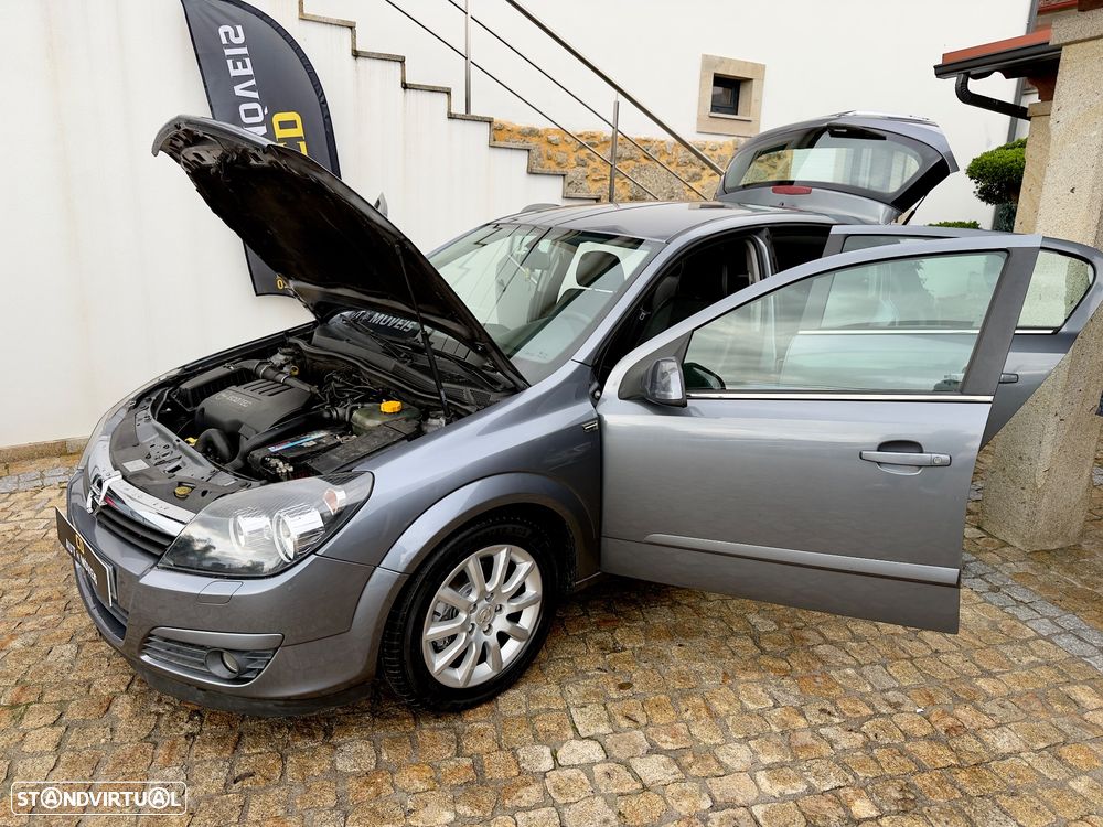 Opel Astra 1.3 CDTi Cosmo - 29