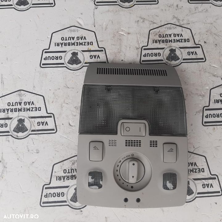 Lampa plafon , Audi A4 Avant (8ED, B7) cod 8E0947565  trapa - 1