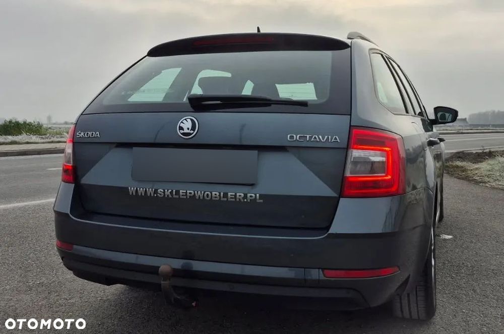 Skoda Octavia 1.4 TSI Ambition DSG - 5