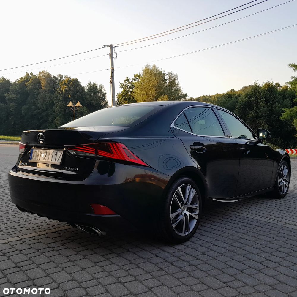 Lexus IS 200t Comfort - 8