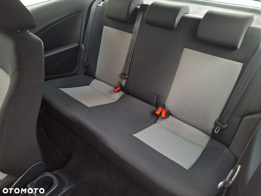 Volkswagen Polo - 10