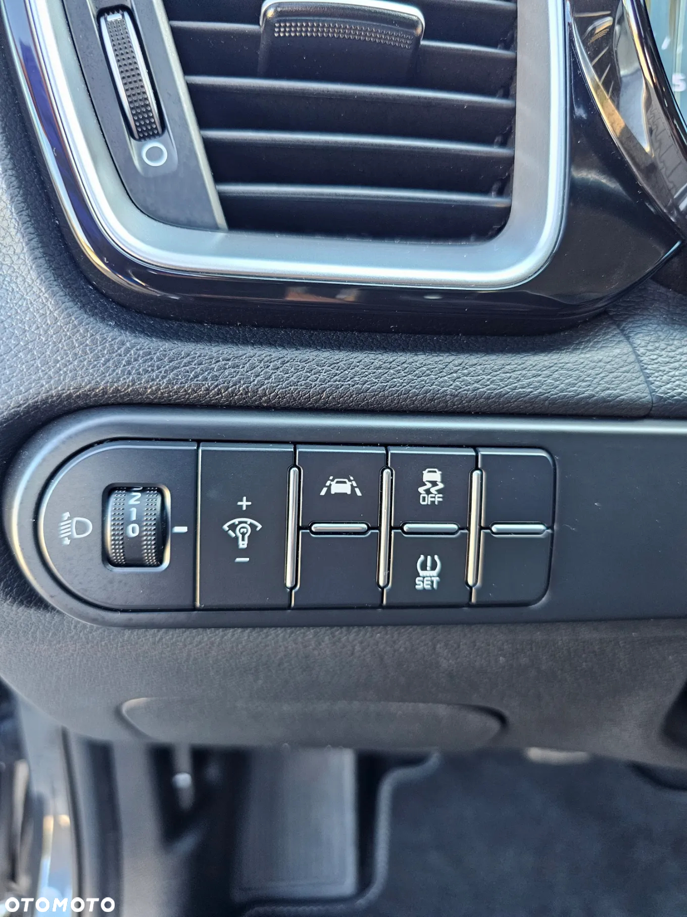 Kia XCeed 1.4 T-GDI OPF DCT7 XDITION - 19
