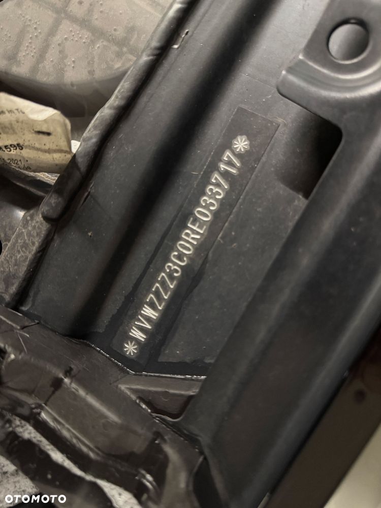 Volkswagen Passat 2.0 TDI EVO Business DSG - 21