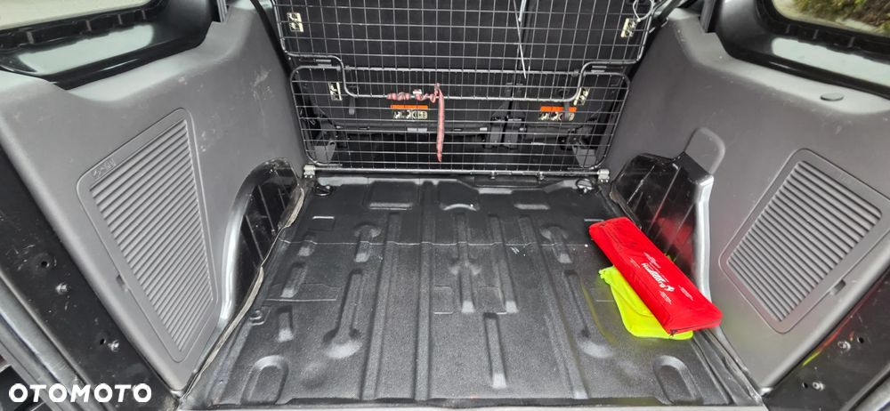 Ford Transit Connect 240 L2 LKW Autm Trend - 33