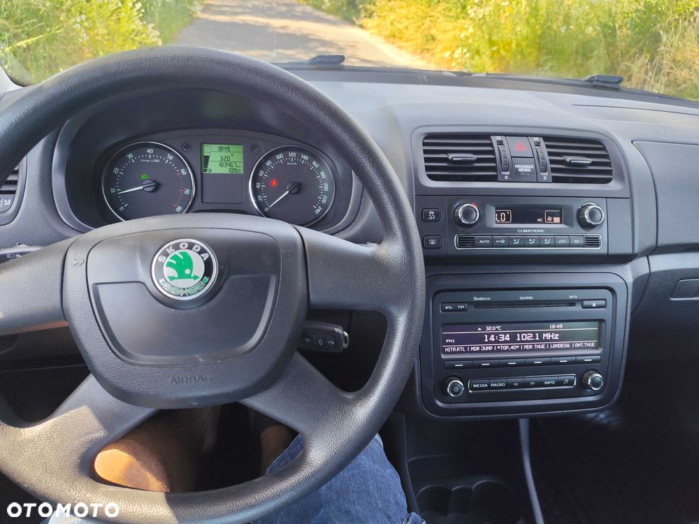 Skoda Fabia - 8