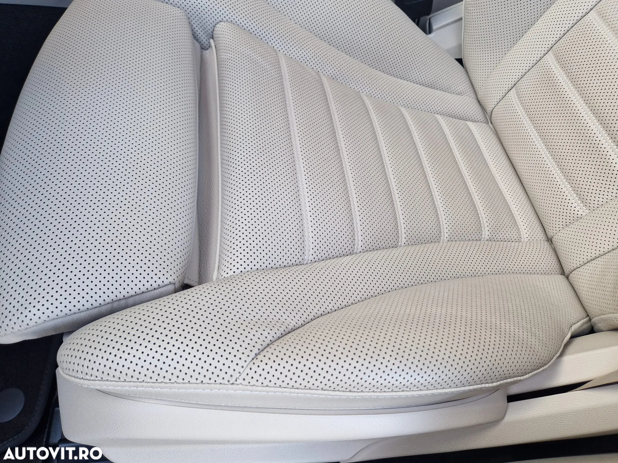 Mercedes-Benz GLC 300 de 4Matic 9G-TRONIC - 17
