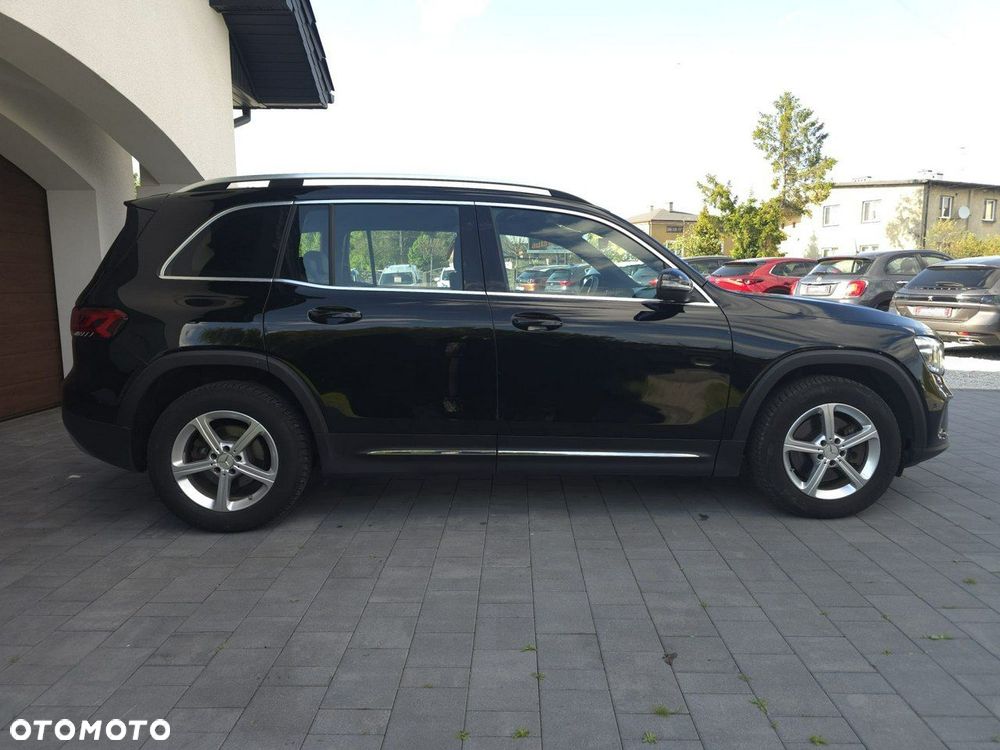Mercedes-Benz GLB - 5