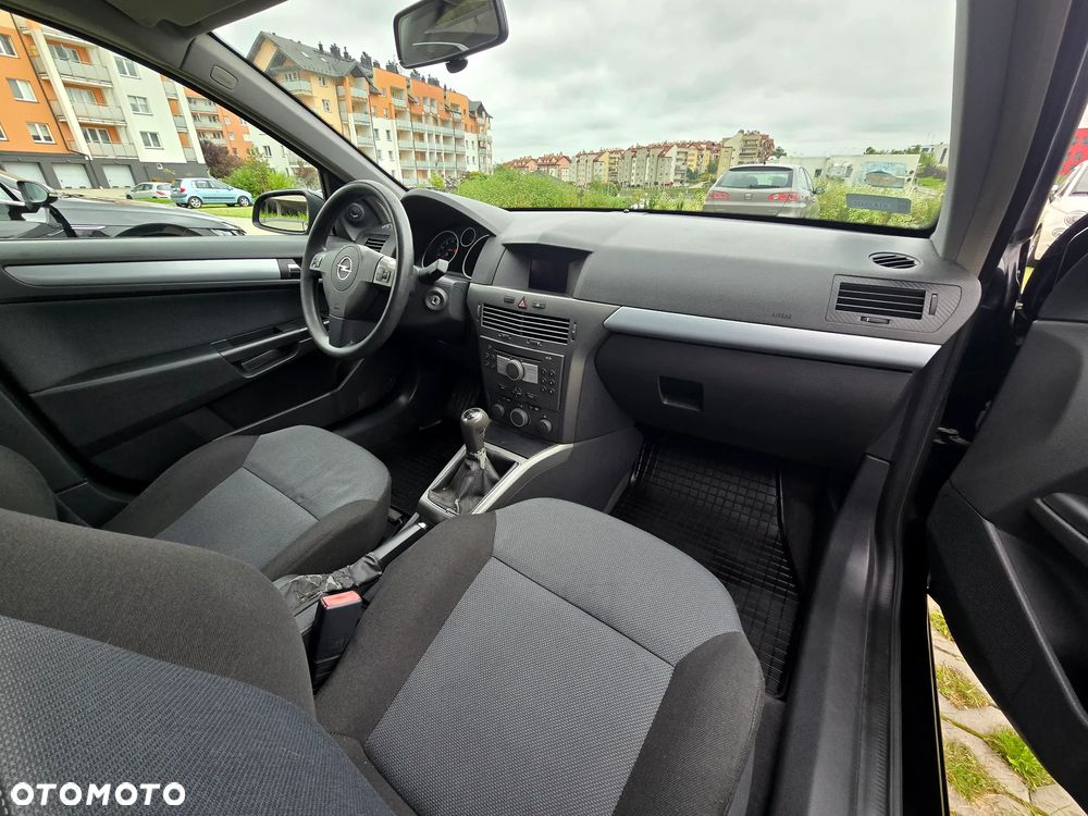 Opel Astra 1.6 Enjoy - 8