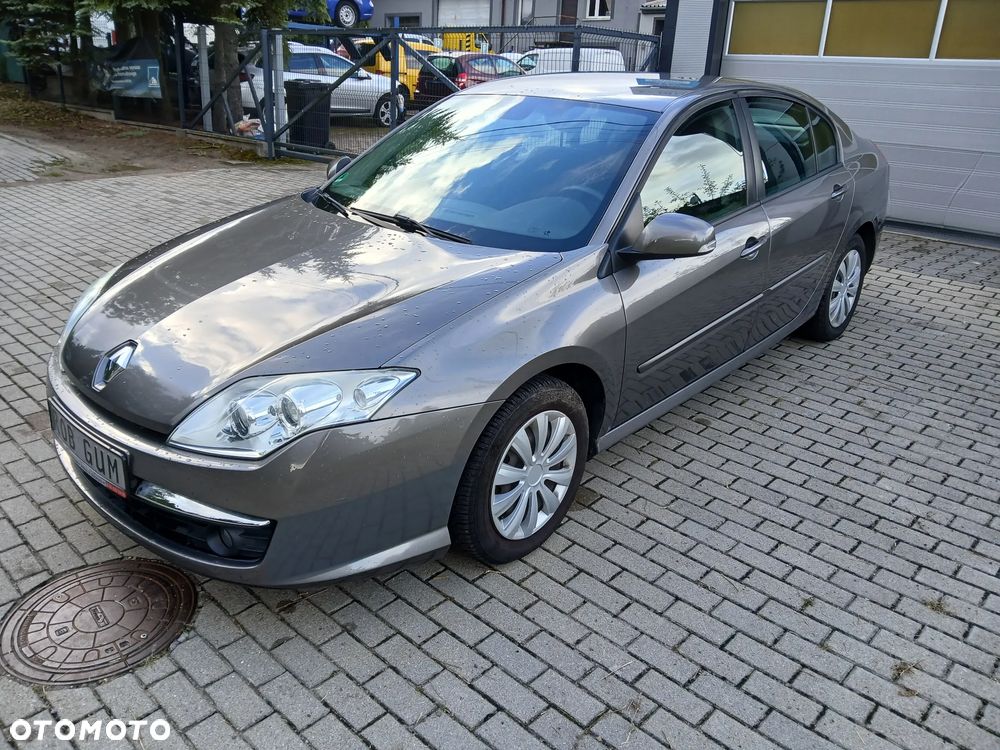 Renault Laguna 1.6 16V 110 Expression - 1