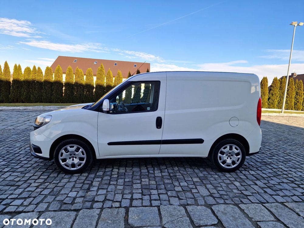Fiat Doblo Furgon 3 Osobowy - 6