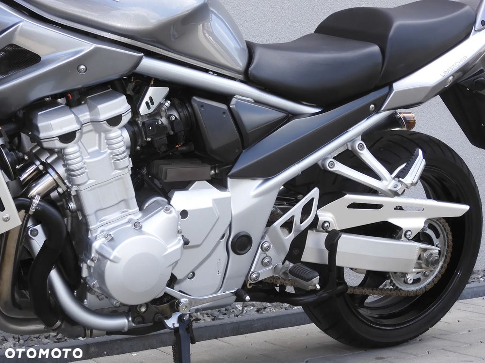 Suzuki Bandit - 37