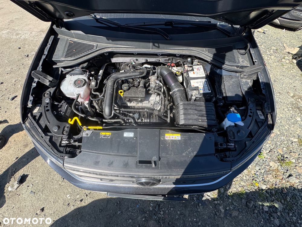 Volkswagen T-Roc - 33