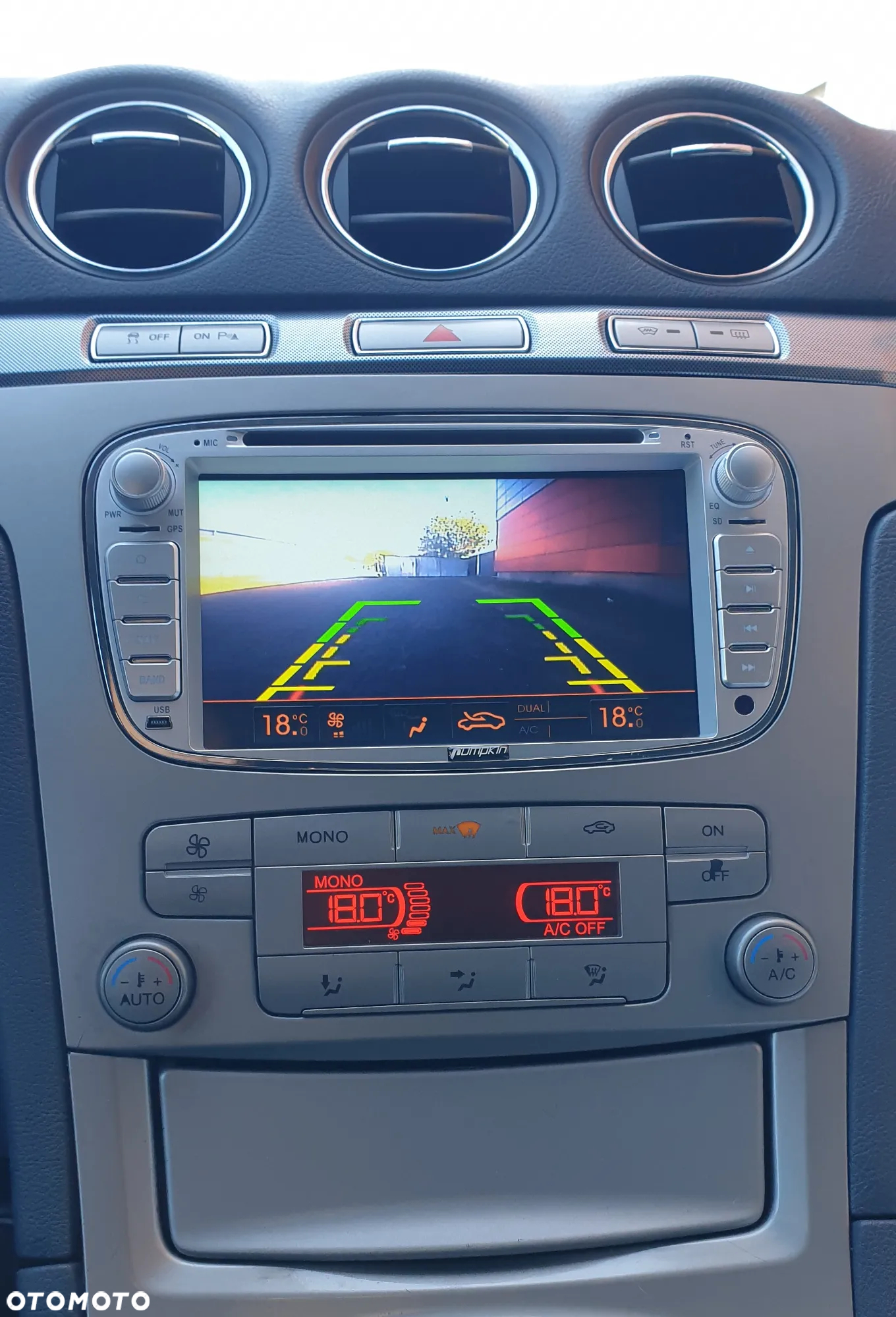 Ford S-Max - 15