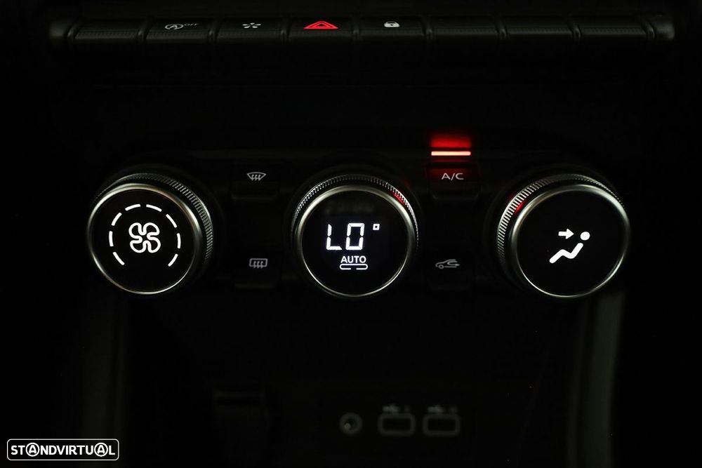 Renault Captur 1.0 TCe Techno - 12