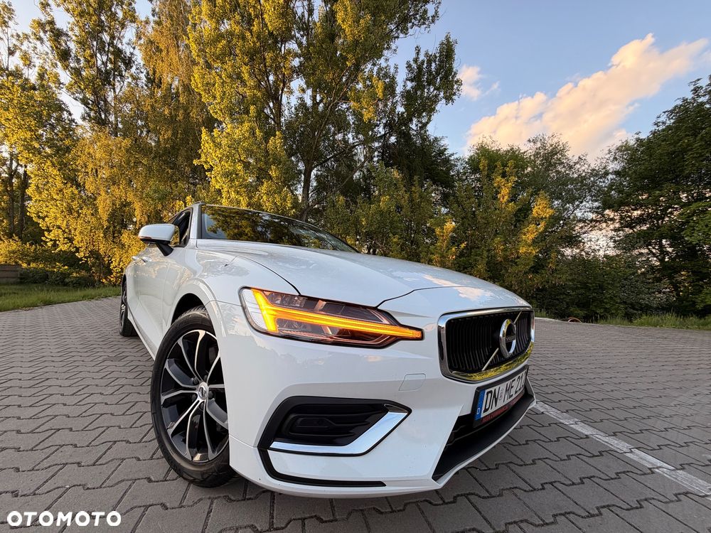 Volvo V60 T4 Geartronic Momentum Pro - 3