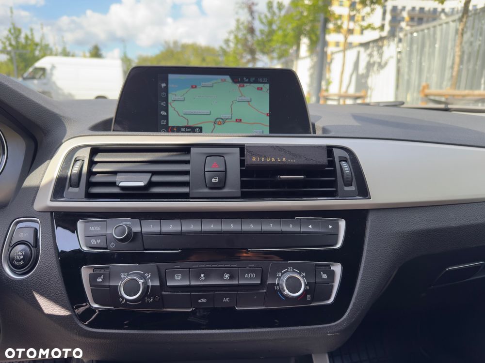 BMW Seria 1 118i - 8