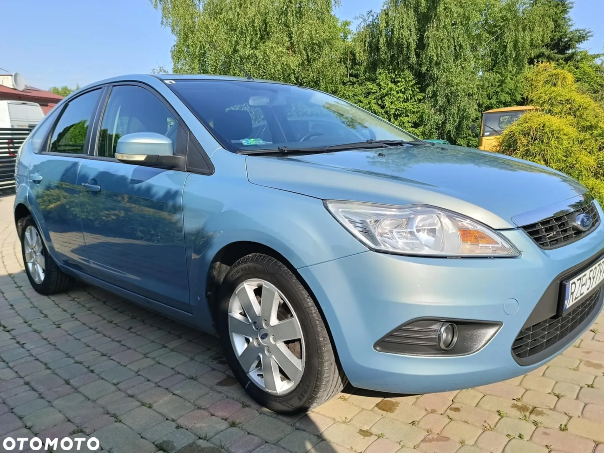 Ford Focus 1.4 Ambiente - 4