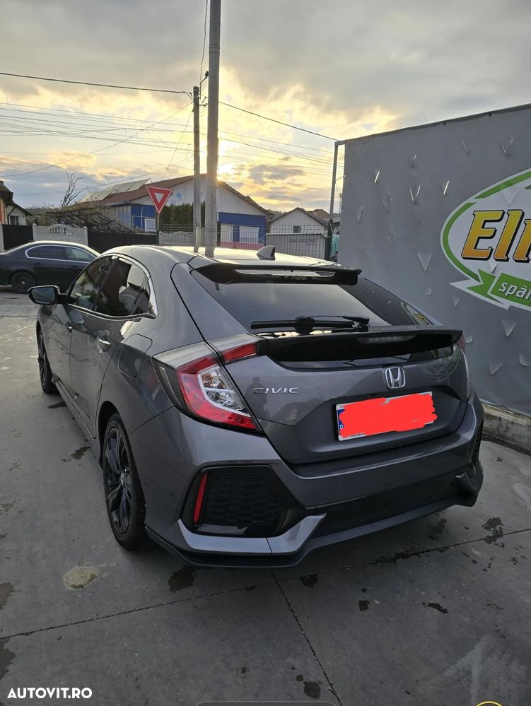 Honda Civic 1.0 VTEC Turbo Elegance Navi - 3