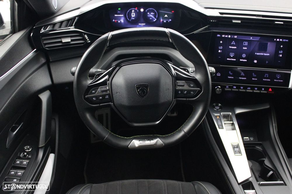 Peugeot 408 1.2 PureTech GT EAT8 - 10