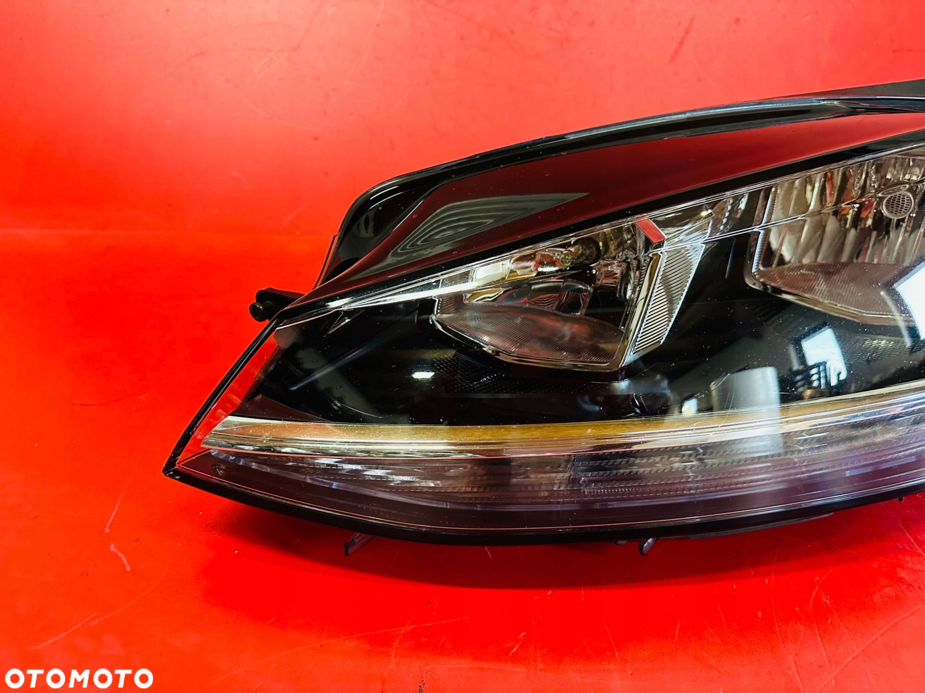 LAMPA LEWA VW GOLF VII 7 LIFT ZWYKŁA 5G1941005D - 2