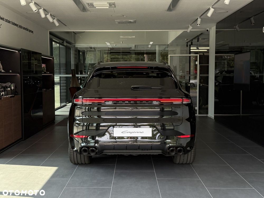 Porsche Cayenne - 6