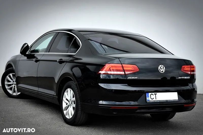 Volkswagen Passat 2.0 TDI DSG Highline - 6