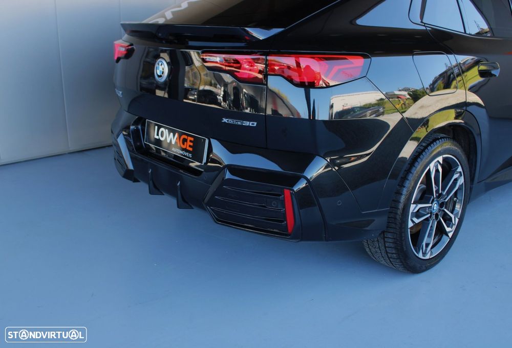 BMW iX2 xDrive30 Pack Desportivo M - 35