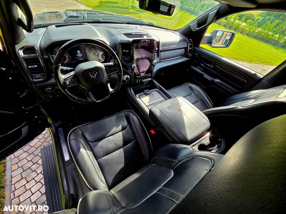 Dodge RAM - 10
