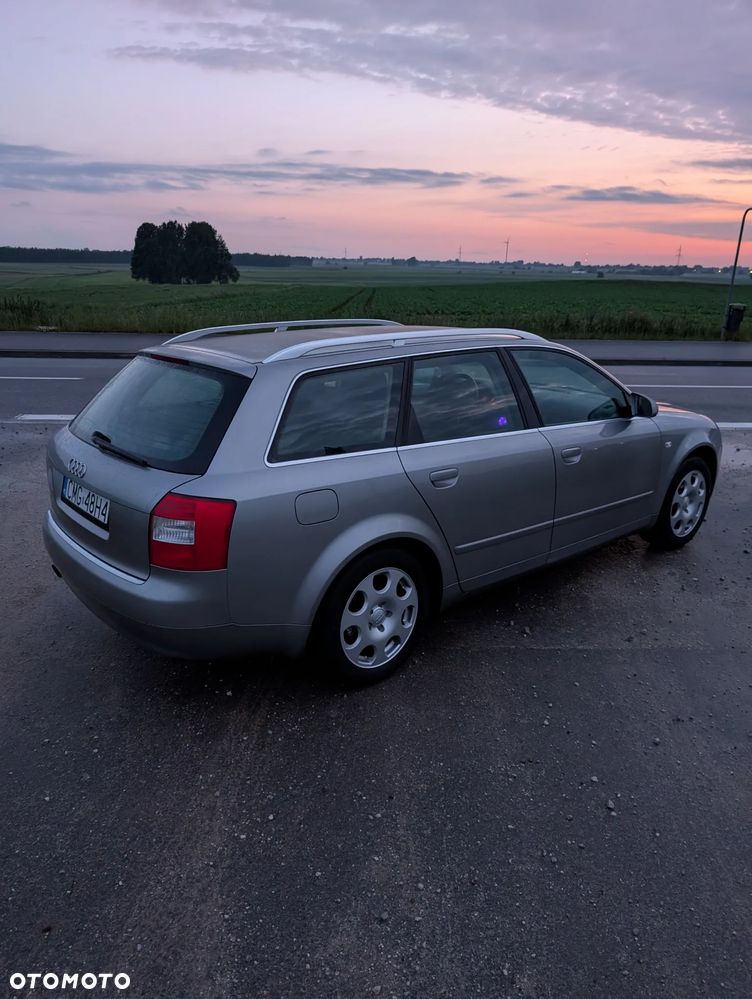 Audi A4 Avant 2 - 5