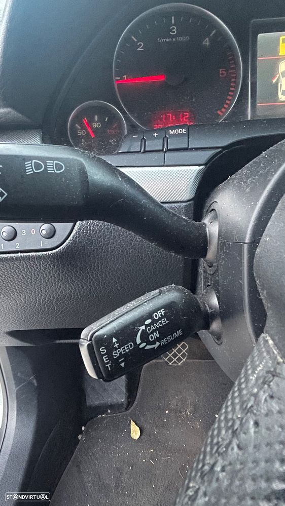 Audi A4 Avant 2.0 TDI S-line - 10