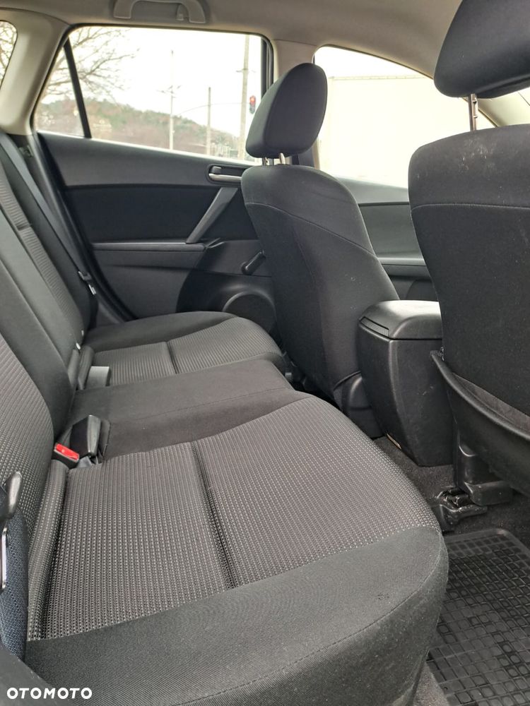 Mazda 3 - 8