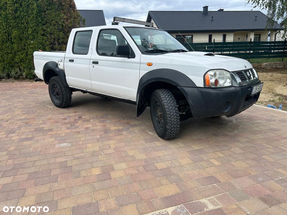 Nissan Navara - 1