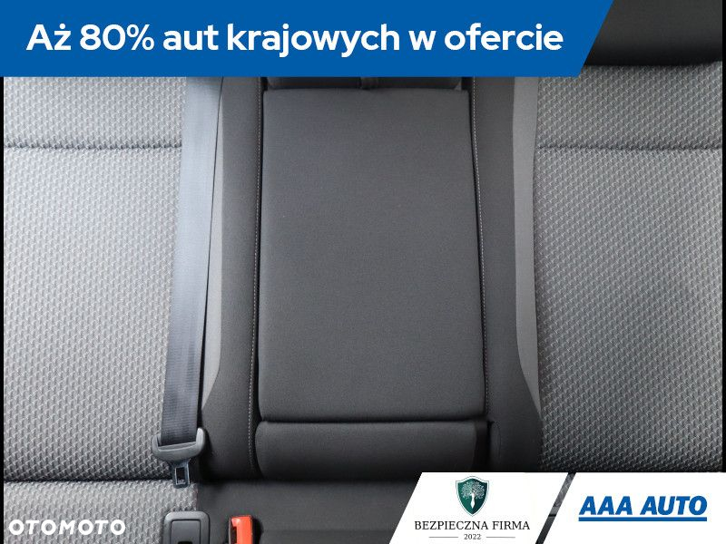 Volkswagen Passat - 10