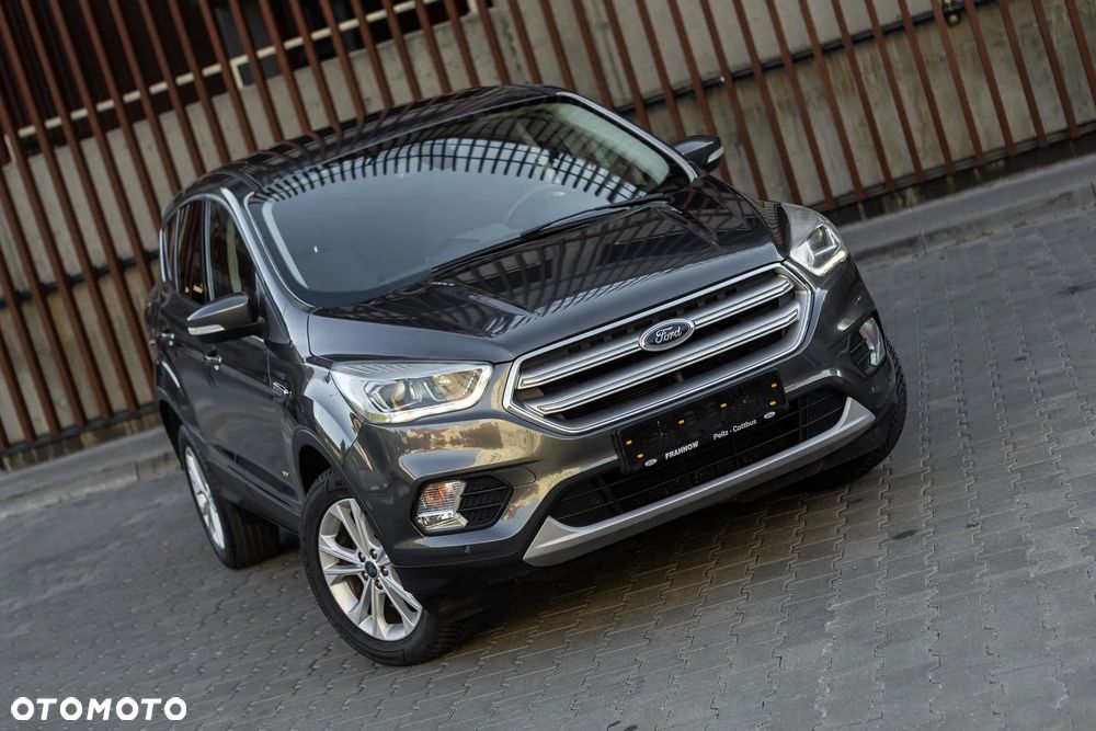 Ford Kuga - 8