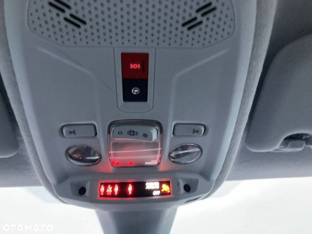 Opel Corsa 1.5 D Edition Business Pack S&S - 12